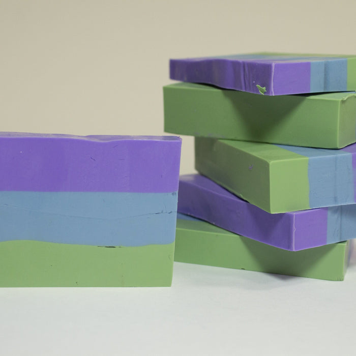 Making custom Melt and Pour color Blends for our Corporate Customer (and you!)